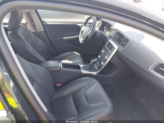 YV126MFK4G2399690 Volvo S60 T5 Drive-e Premier