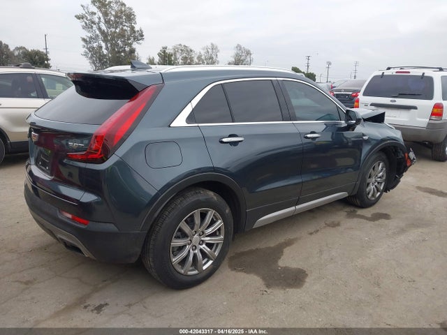 2019 CADILLAC XT4 1GYFZCR4XKF159397 Photo 3