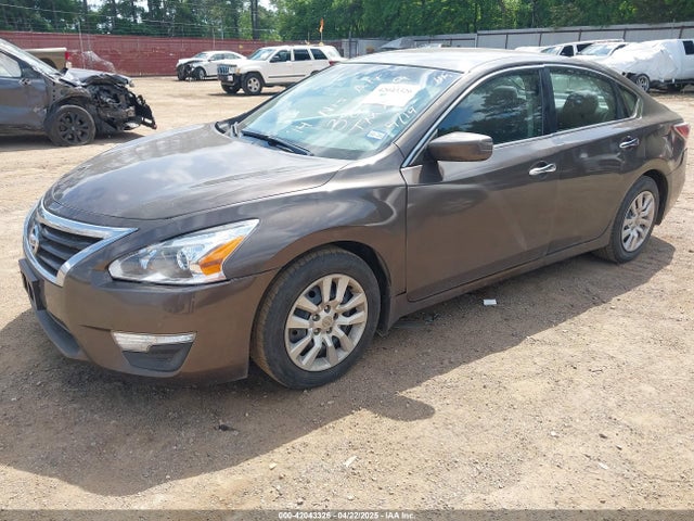 Nissan Altima 2.5 S 2014 1N4AL3AP7EN386909 Image 2