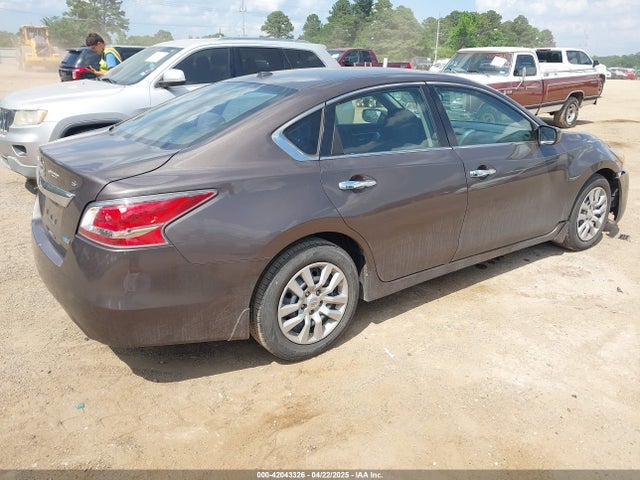 Nissan Altima 2.5 S 2014 1N4AL3AP7EN386909 Image 4