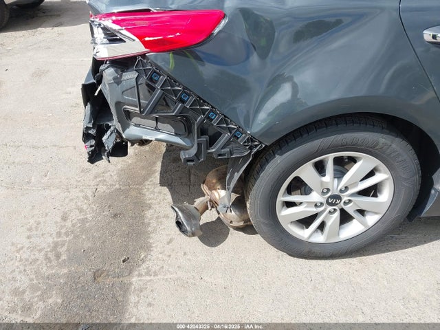 KNAGT4L30G5073267 KIA Optima Lx