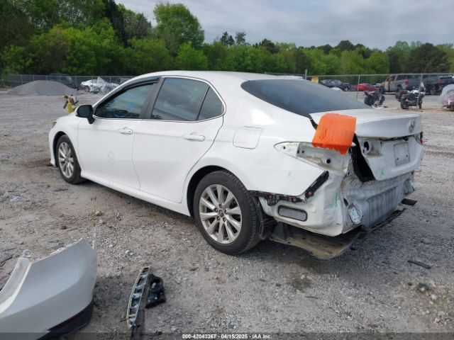 4T1B11HK2JU096477 Toyota CAMRY LE