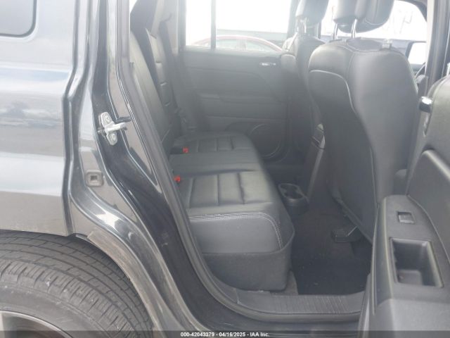 1C4NJRFBXFD145130 Jeep Patriot High Altitude Edition
