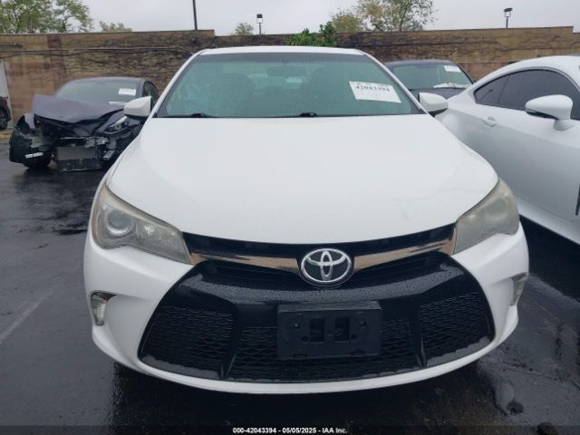 4T1BF1FK8FU914256 Toyota CAMRY SE
