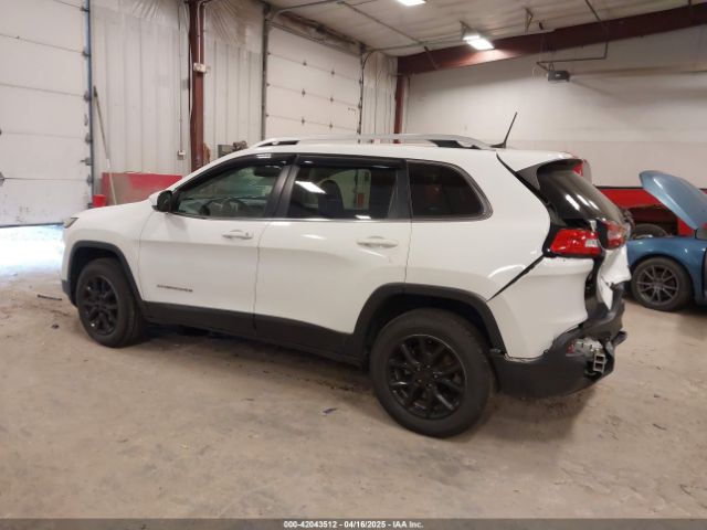 1C4PJMCB2HW545464 Jeep Cherokee Latitude 4x4