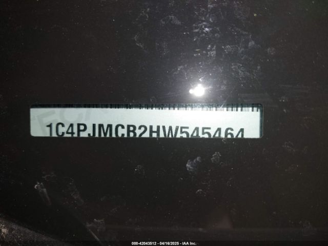 1C4PJMCB2HW545464 Jeep Cherokee Latitude 4x4