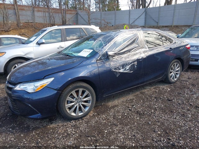4T1BD1FKXGU183143 Toyota Camry Hybrid Xle