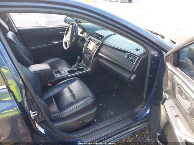 4T1BD1FKXGU183143 Toyota Camry Hybrid Xle