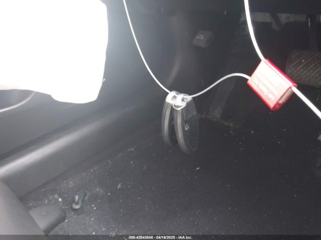 JN1EV7AR7HM832617 Infiniti Q50 3.0t Premium