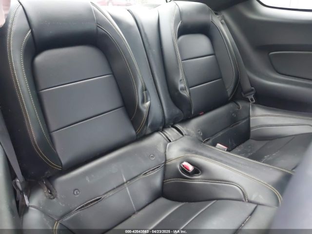 1FA6P8CF8H5210452 Ford 5.0l 4v premium fuel