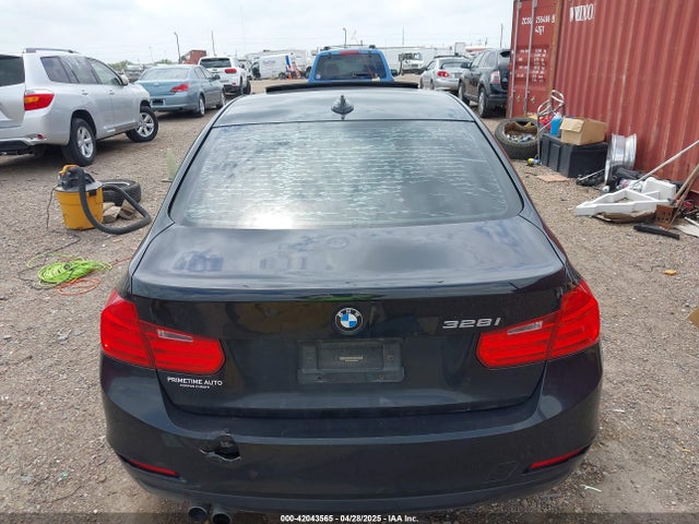 BMW 328I 2015 WBA3C1C5XFP852807 Image 16