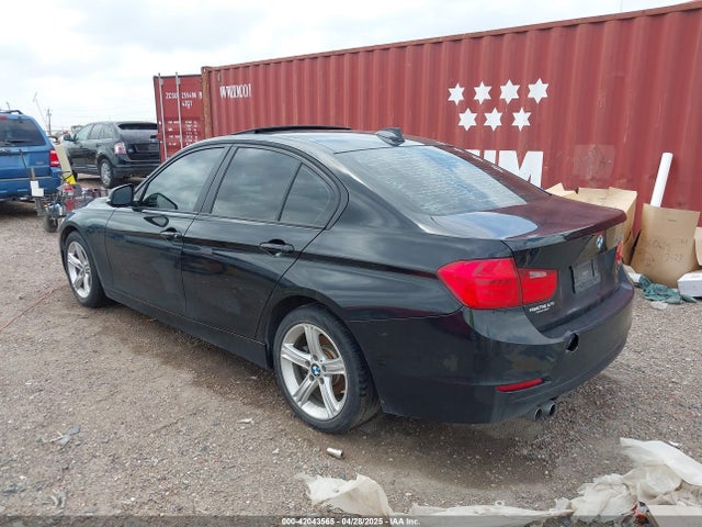 BMW 328I 2015 WBA3C1C5XFP852807 Image 3