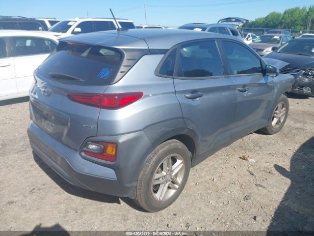KM8K1CAA3MU674975 Hyundai Kona Se