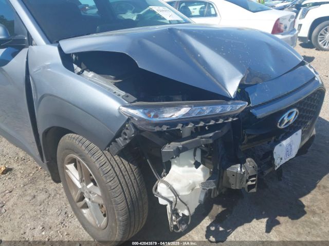 KM8K1CAA3MU674975 Hyundai Kona Se