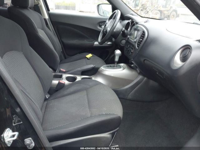 JN8AF5MV4FT557334 Nissan JUKE S