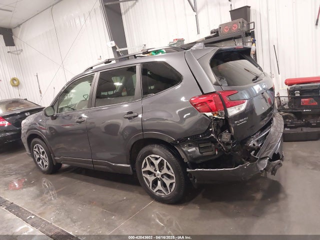 JF2SKAJC0LH485541 Subaru Forester Premium