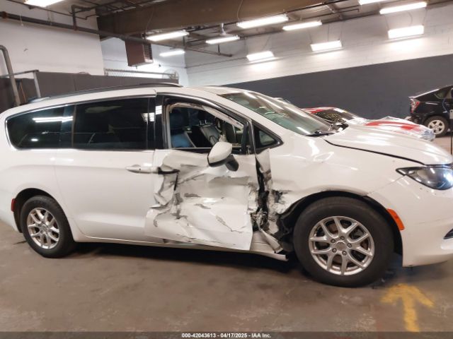 2C4RC1DG1LR265029 Chrysler Voyager Lxi