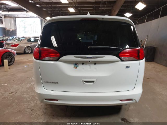 2C4RC1DG1LR265029 Chrysler Voyager Lxi