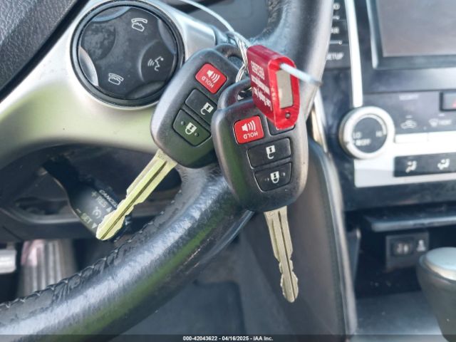4T1BF1FKXEU359728 Toyota CAMRY SE