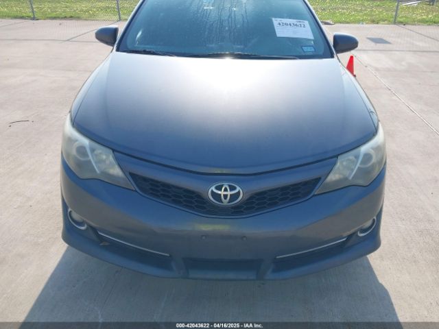 4T1BF1FKXEU359728 Toyota CAMRY SE