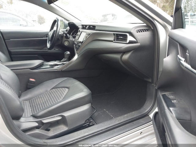 4T1B11HK9JU636696 Toyota CAMRY SE
