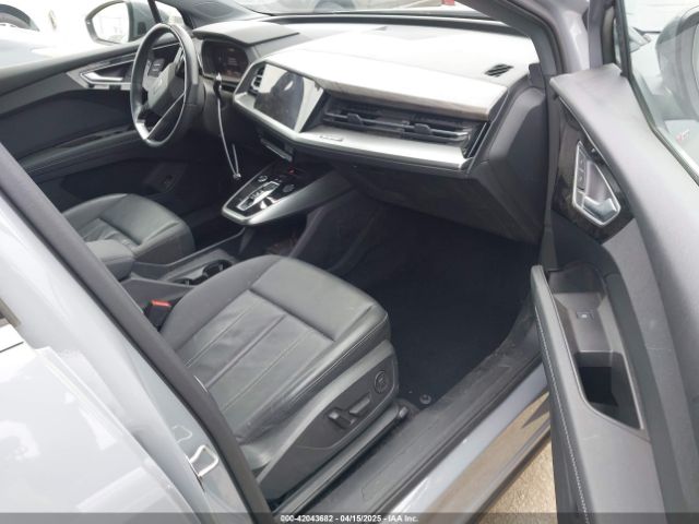 2024 AUDI Q4 E-TRON WA1K2BFZ2RP031723 Photo 4