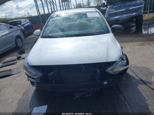 3KPC24A31JE008527 Hyundai ACCENT SE