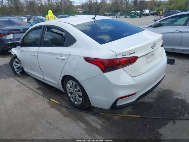 3KPC24A31JE008527 Hyundai ACCENT SE