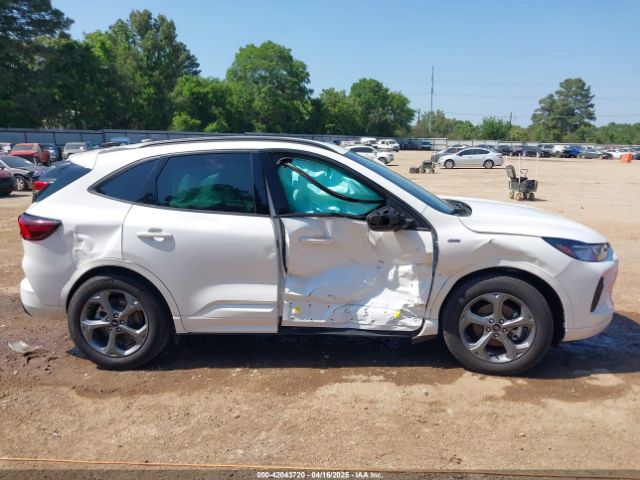 1FMCU0MN0RUA16062 Ford Escape St-line