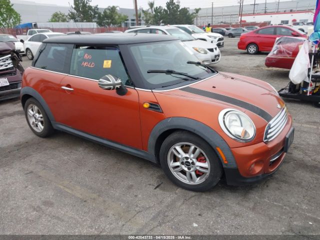 2011 MINI COOPER WMWSU3C55BT097555 Photo 0