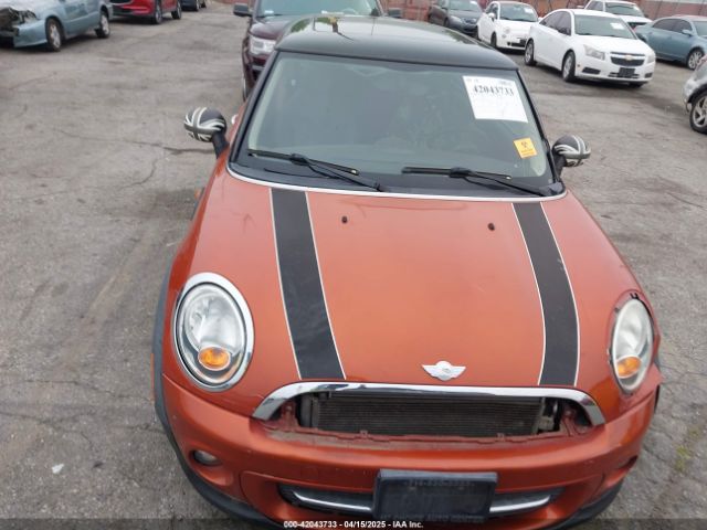 2011 MINI COOPER WMWSU3C55BT097555 Photo 5