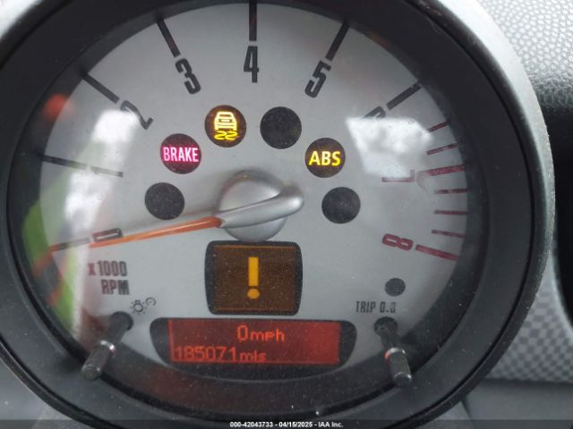 2011 MINI COOPER WMWSU3C55BT097555 Photo 6