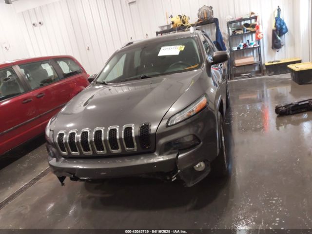 1C4PJMCB0EW227760 Jeep Cherokee Latitude