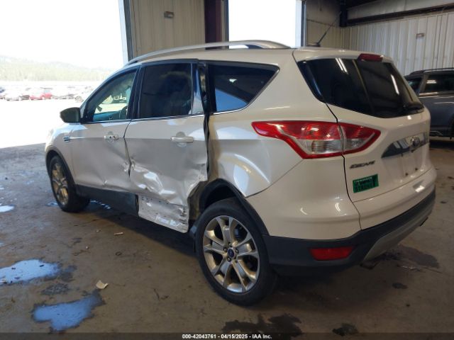 1FMCU9J94GUC28648 Ford Escape Titanium