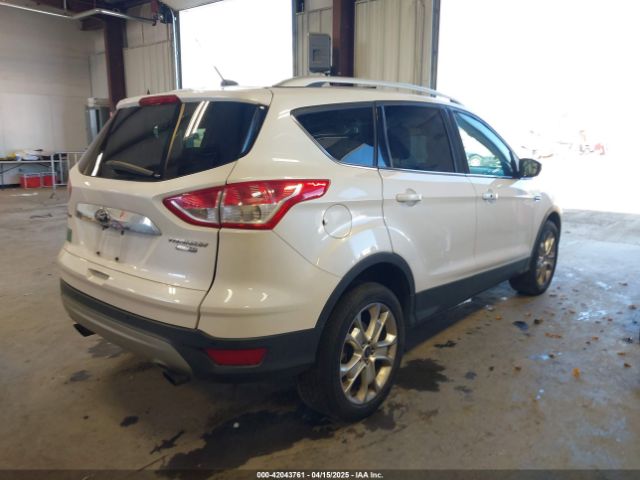 1FMCU9J94GUC28648 Ford Escape Titanium