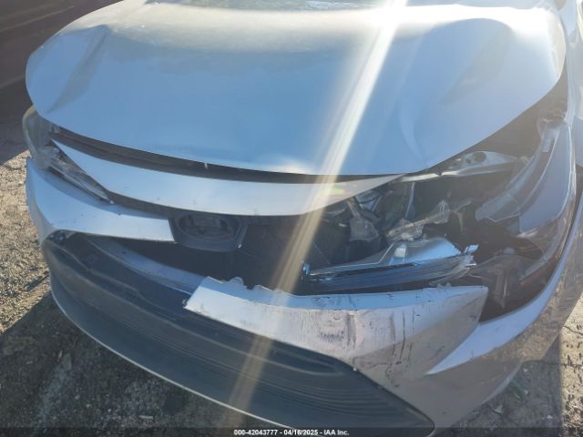 5YFB4MDE9PP019270 Toyota COROLLA LE