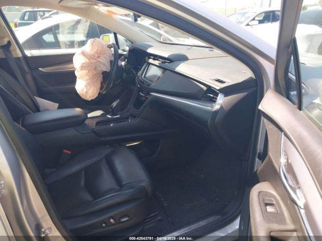 1GYKNBRS6HZ231609 Cadillac XT5 LUXURY