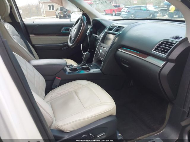 1FM5K8HT1GGA69550 Ford Explorer Platinum