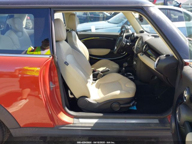 2011 MINI COOPER S WMWSV3C58BTY12535 Photo 4