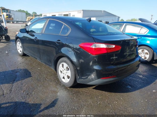 KNAFK4A65G5593511 KIA FORTE LX