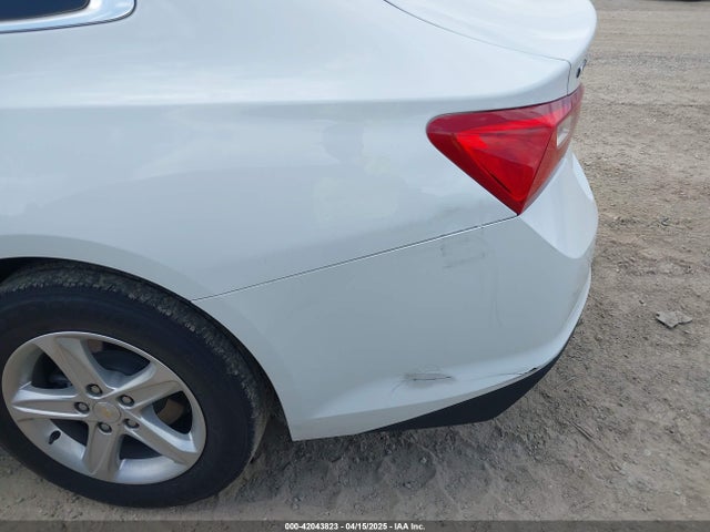 1G1ZD5ST3PF229322 Chevrolet Malibu Fwd 1lt