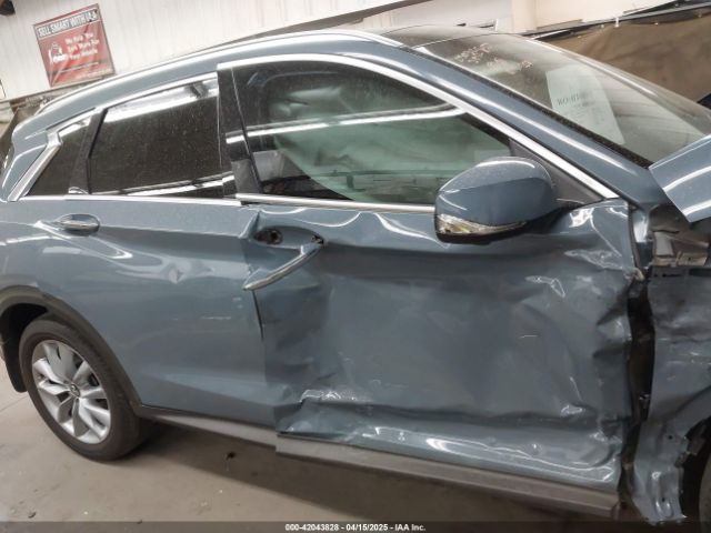 3PCAJ5CB6NF121488 Infiniti Qx50 Essential Awd