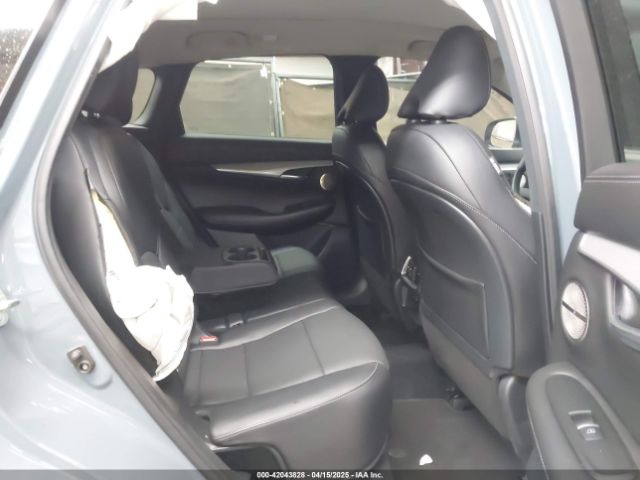 3PCAJ5CB6NF121488 Infiniti Qx50 Essential Awd