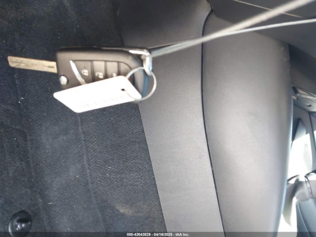 5YFB4MDE1RP169943 Toyota COROLLA LE