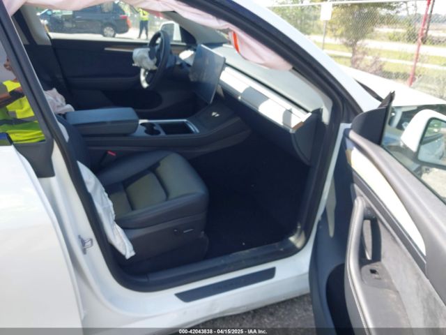 7SAYGDEEXPA093759 Tesla Model Y Awd/long Range Dual Motor All-wheel Drive