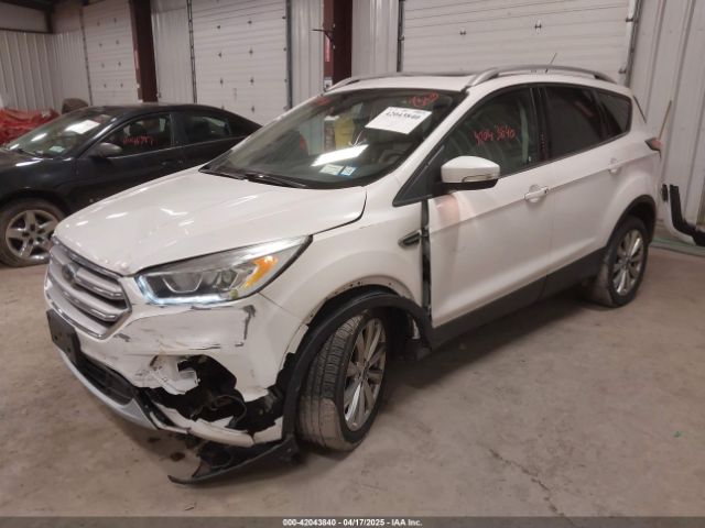 1FMCU9J96HUB13454 Ford Escape Titanium