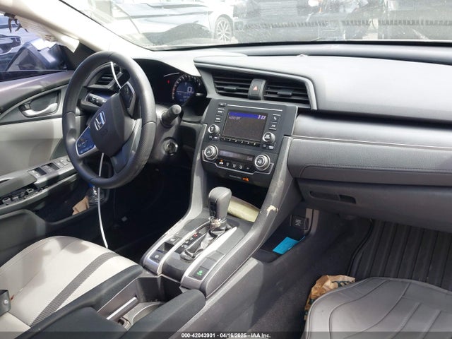 2HGFC2F57HH530376 Honda Civic Lx