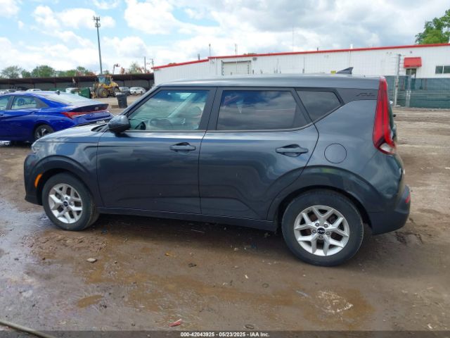 KNDJ23AUXN7806945 KIA SOUL LX