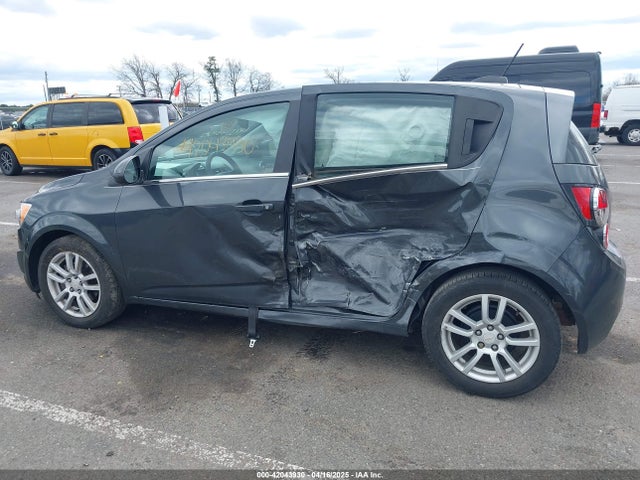 1G1JC6SB8G4112151 Chevrolet Sonic Lt Auto