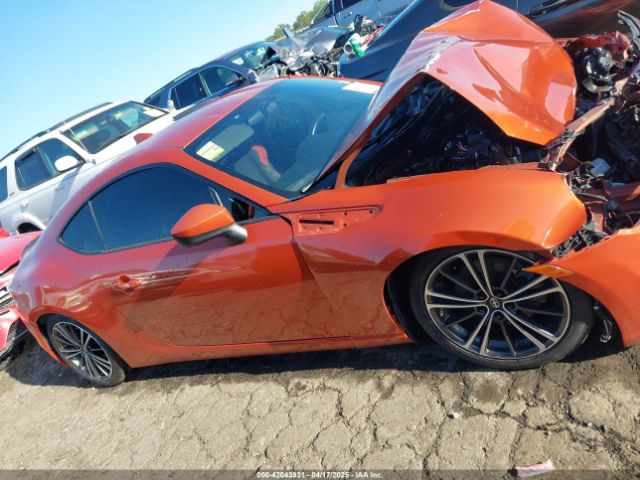 JF1ZNAA12F9704233 Scion FR-S